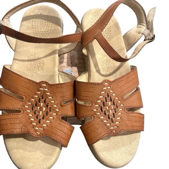 SAS Tri Pad Comfort Camel color Sandal - Picture 5 of 16